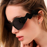 LIA - Black