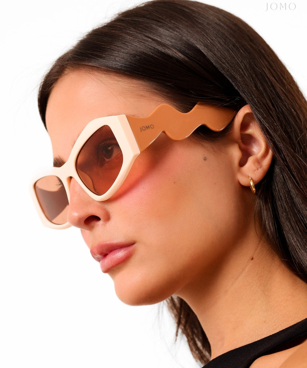 LIA - Beige/Peach